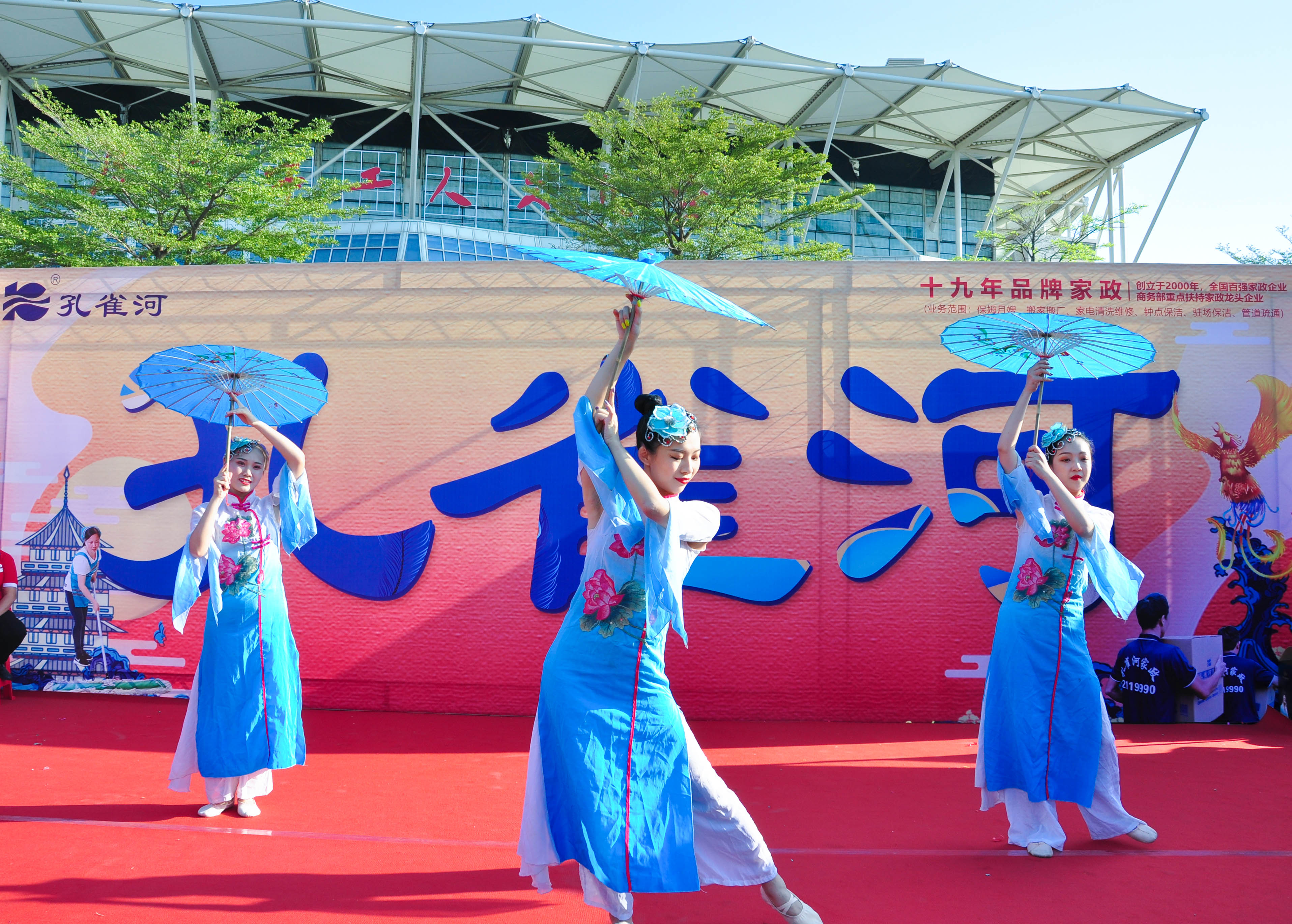 �g��Ц�Z��һ����ʮ�˰���ˇ�R�ψ�������ȸ�������B�T�е����ü�����(ji��)